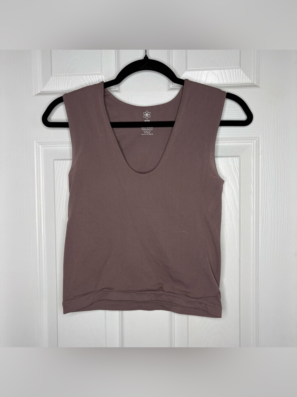 Scoop Neck Sleeveless Top